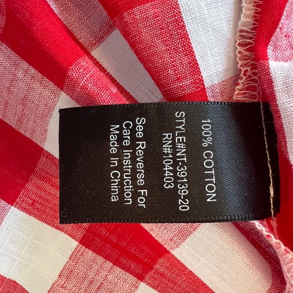 *NWT* ALTAR'D STATE Red & White Checkered Sleeveless Top w/Buttons - Picture 11 of 11